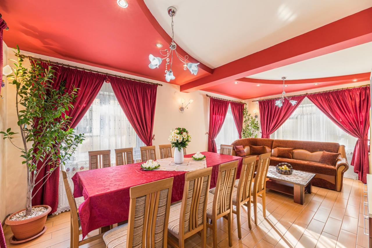 Villa Casa David Săcele Esterno foto