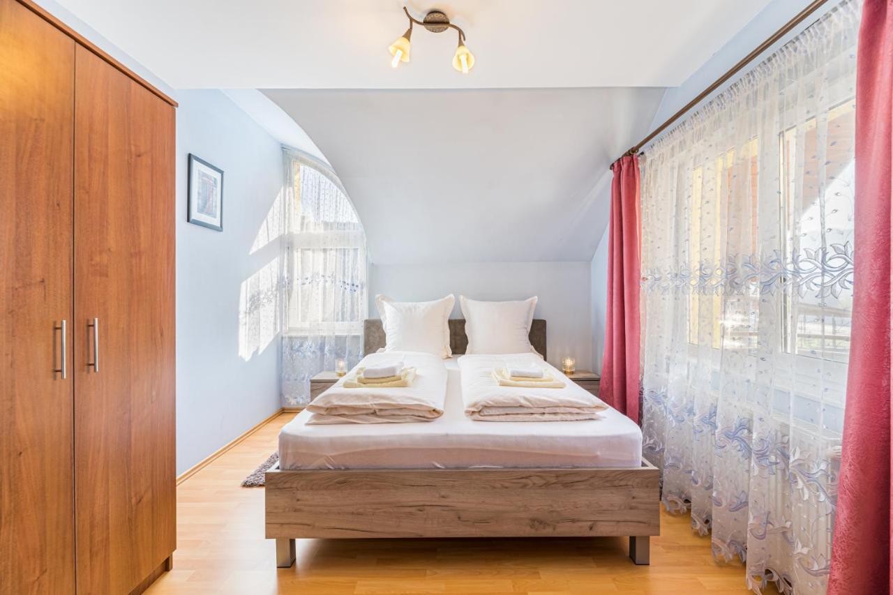 Villa Casa David Săcele Esterno foto