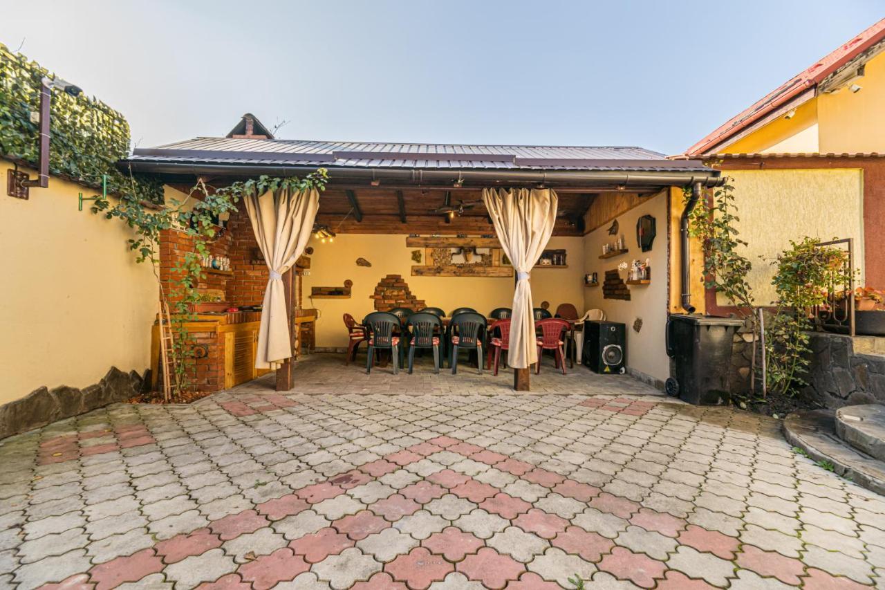 Villa Casa David Săcele Esterno foto